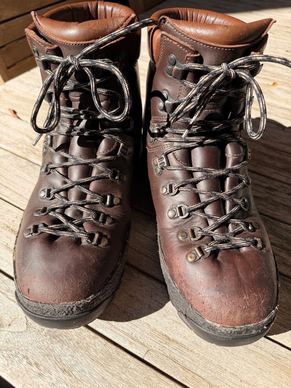 Gronell Italy Mens EU 46 UK 11 Leather Hiking Mountaineering Boots Vibram